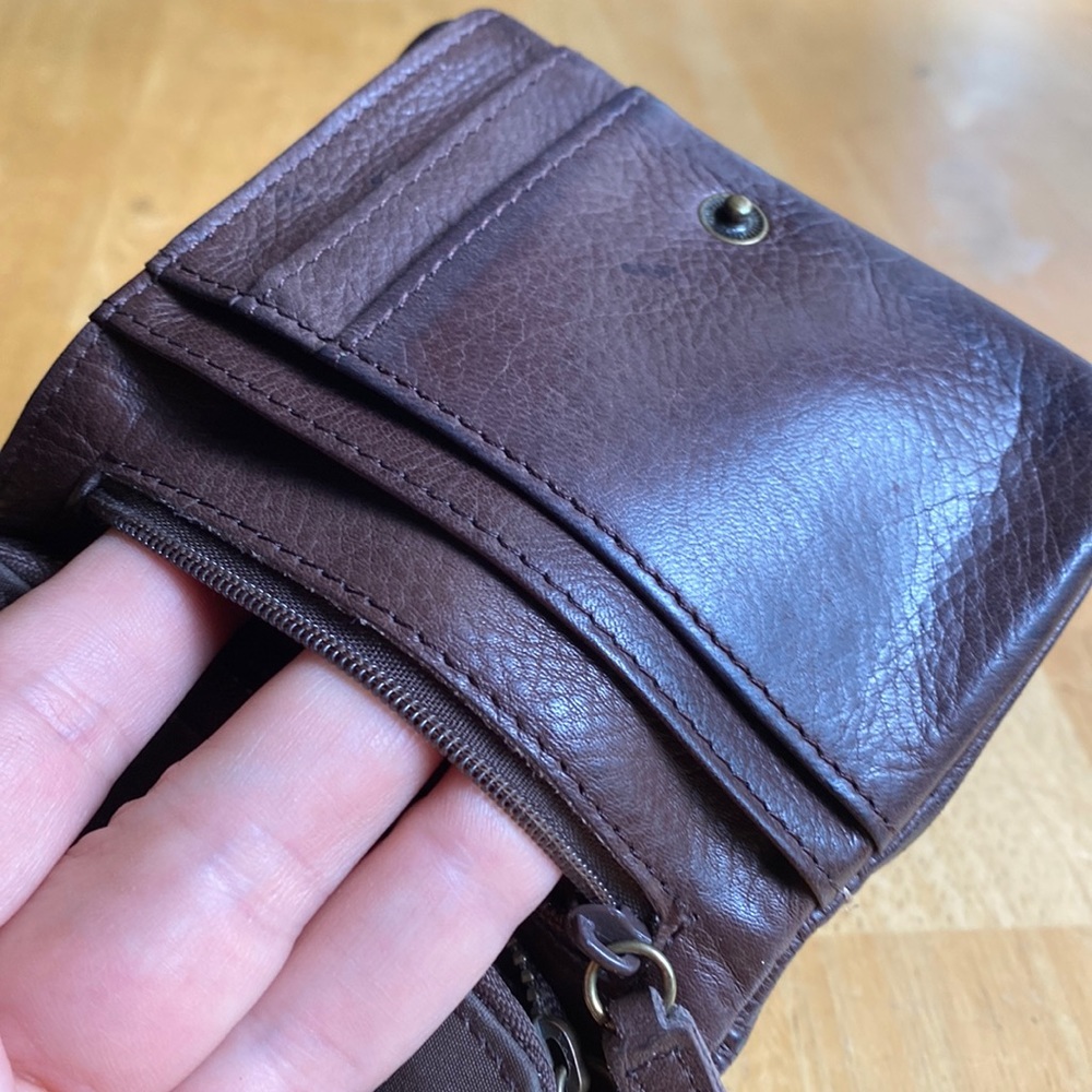 Fossil Used Wallet Billfold 4x3” - image 7